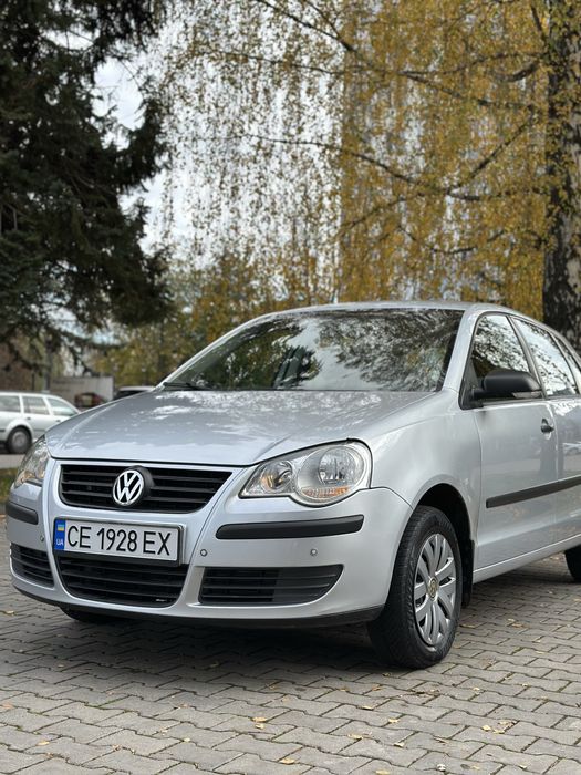 продаю VOLKSWAGEN  polo 2008