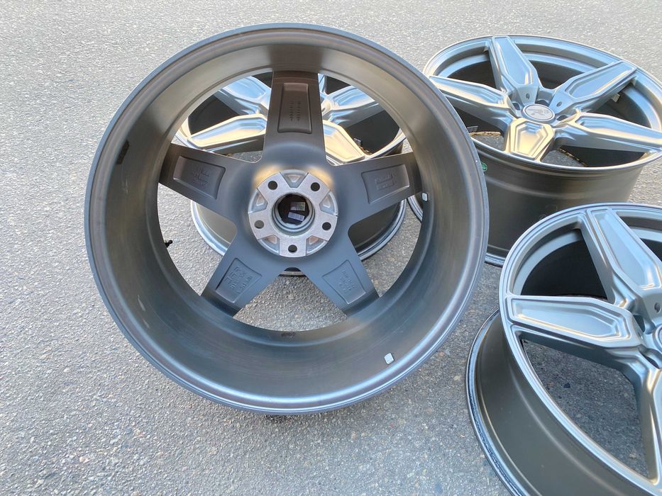Разноширокие литые диски R 20 5*120 БМВ Х5 BMW F15. R3 Wheels