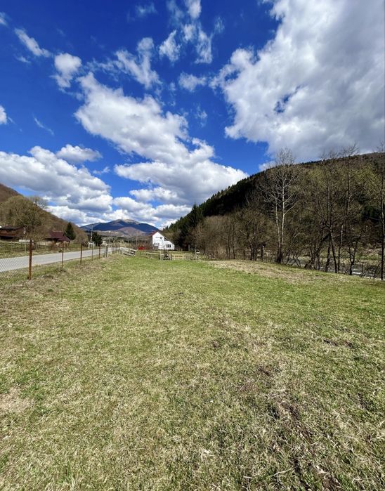 Земельна ділянка в селі Колочава (Меришор )