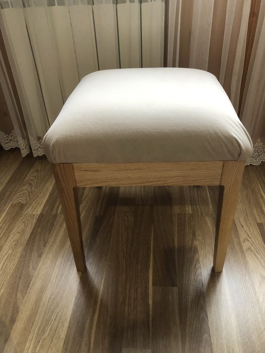 Пуф з мяким сидінням з натурального дерева (ясен)