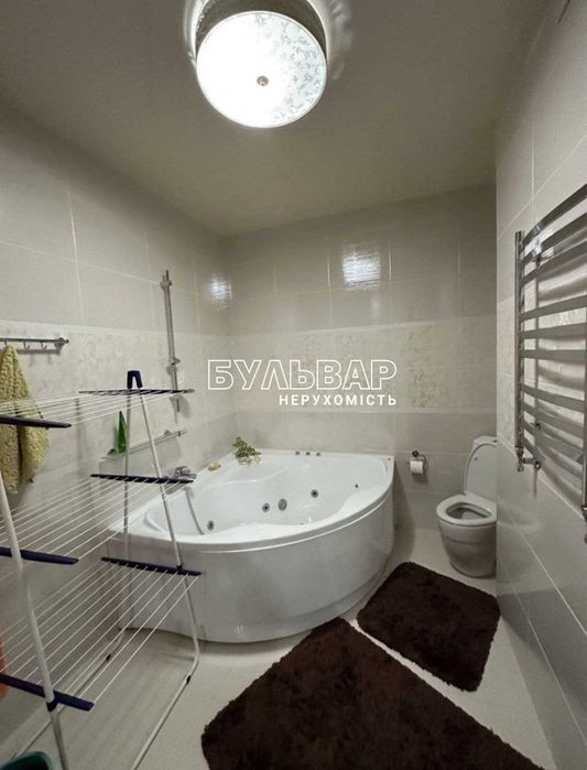 Продам 4 к.кв Центр Новострой, м. Левада, Гагарина, ул. Вернадского, 1