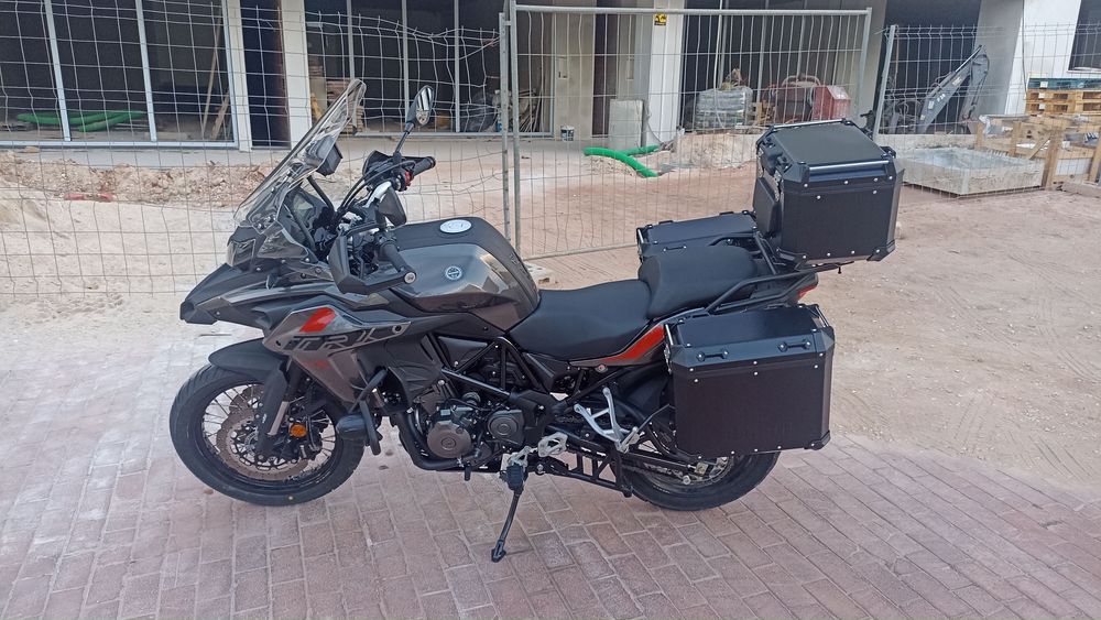 Benelli TRK 502x Moto como nova