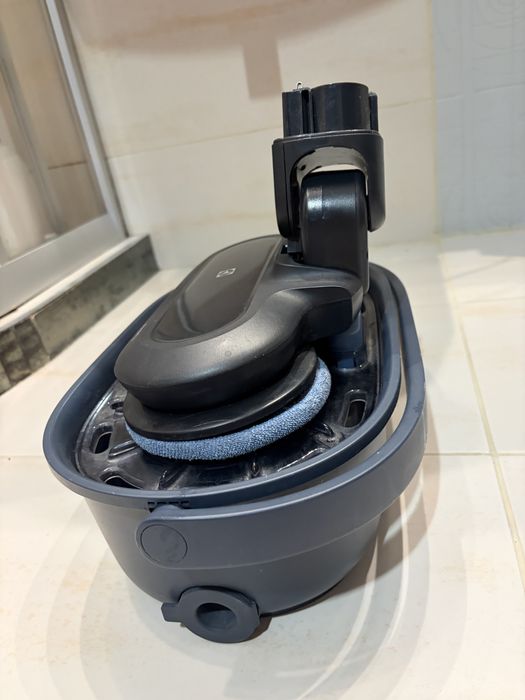 Szczotka myjąca Electrolux ZE168 plus stacja myjąca  Power Pro