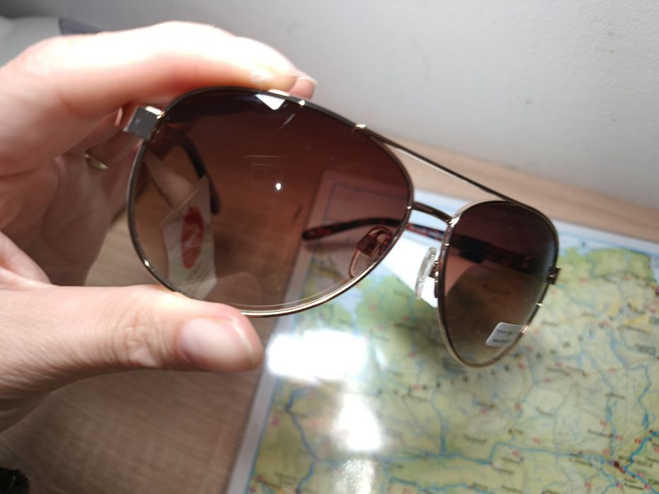 Okulary przeciwsłoneczne Tommy Hilfiger
