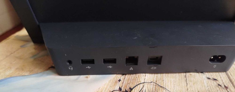 Док станція приставка Microsoft 1672 для планшета Surface 3