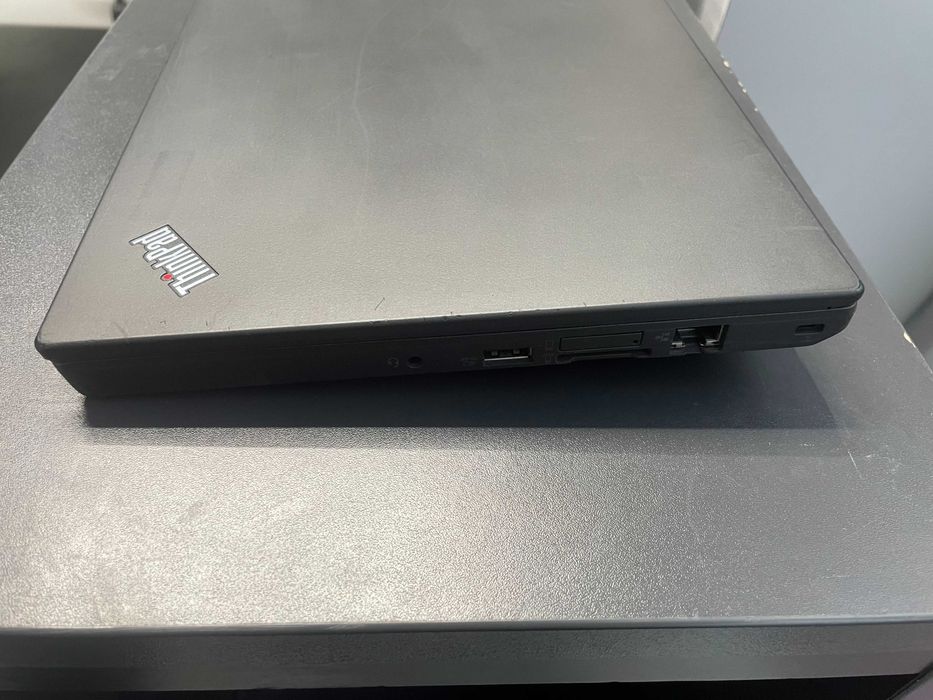 Lenovo ThinkPad X270 - (i5-6300U\8Gb-DDR4\256Gb-SSD)