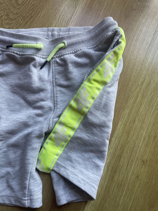 Spodenki 4F 146 Polecam