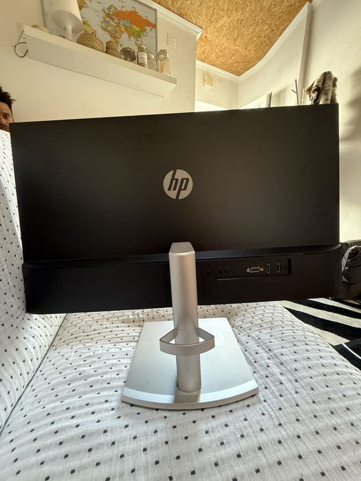 Monitor LCD HP 27’