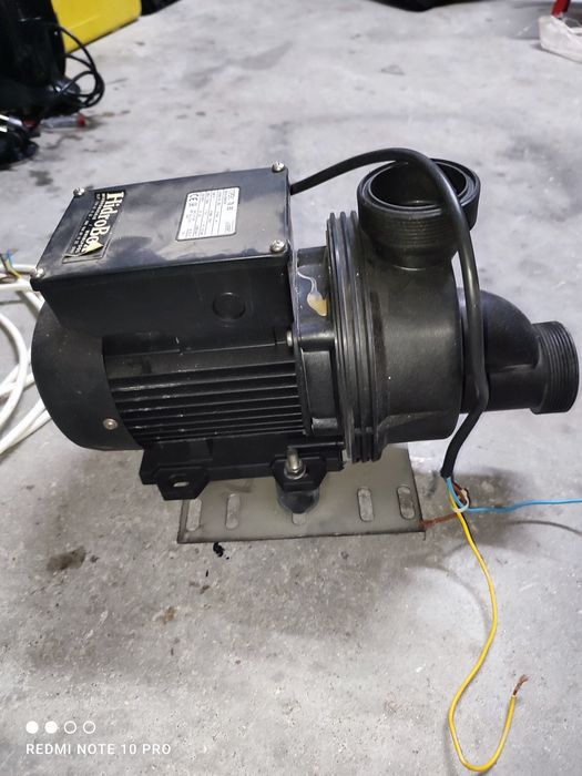 Motor de banheira de hidromassagem ou jacuzzi.