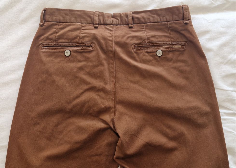 Calças castanhas Massimo Dutti