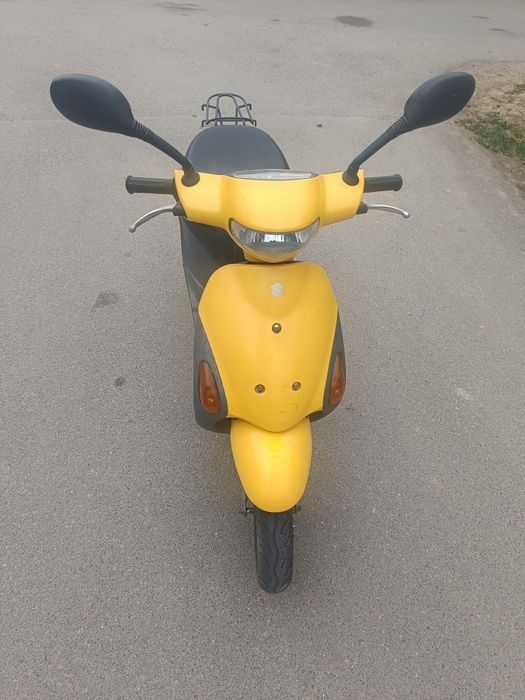Продам скутер Suzuki