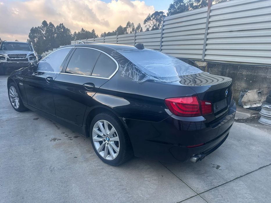 BMW 520 F10 LCI 184 CV DE 2013 (CENTRO DE ABATE)