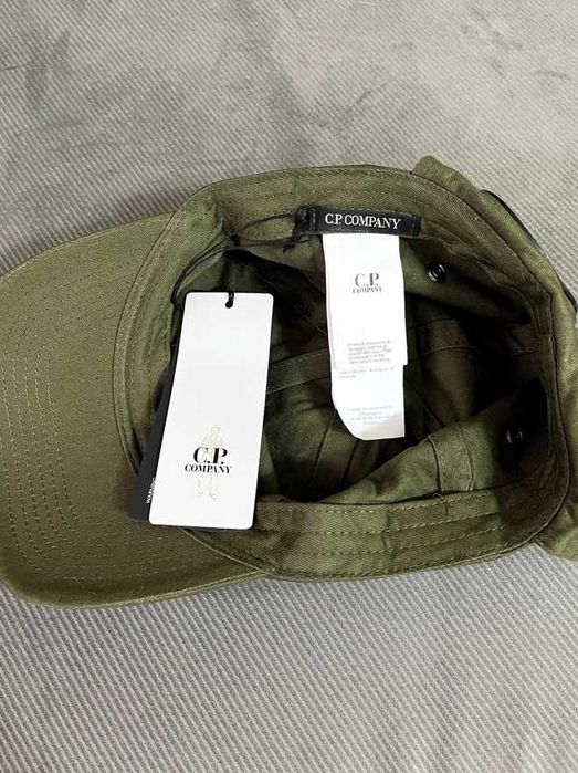 Кепка C.P. Company Хакі з лінзами НОВА