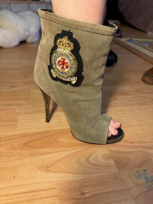 Giuseppe Zanotti гарнючі батільони в гарнючому стані