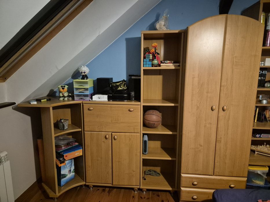 Komplet mebli, szafa, komoda, biurko