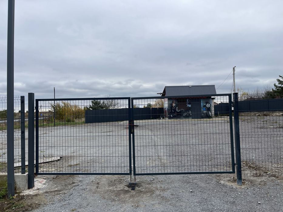 Ворота розпашні антрацит колір