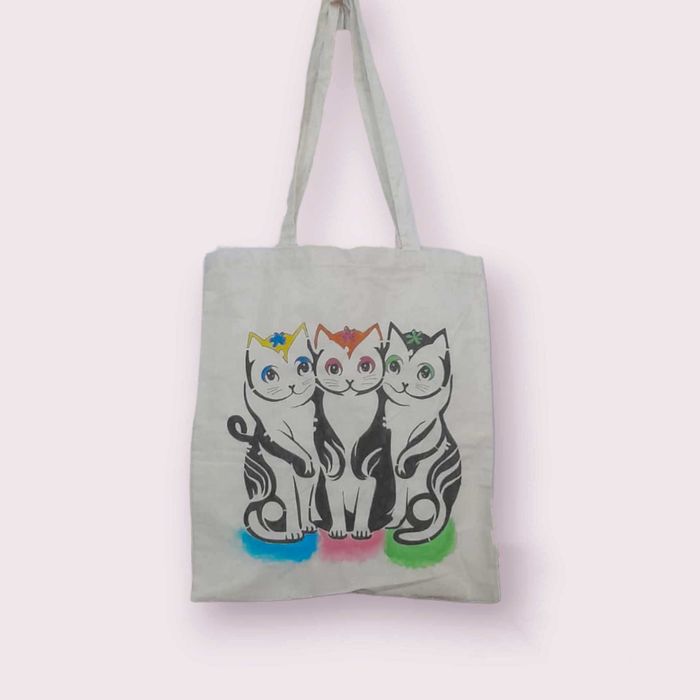 Totebags pintadas a mão