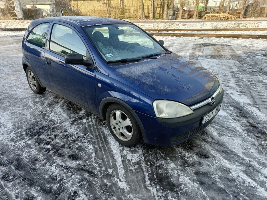 Opel Corsa C Klimatyzacja 2003r 1.0 Benzyna  180000km Przebiegu