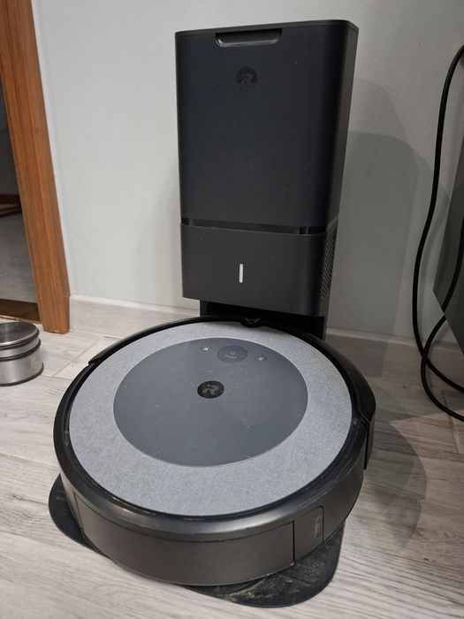 iRobot Roomba i3+ (I3554) Robot sprzątający stacja baza