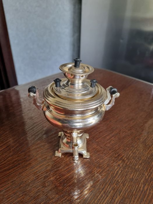 Мінісамовар в золоті