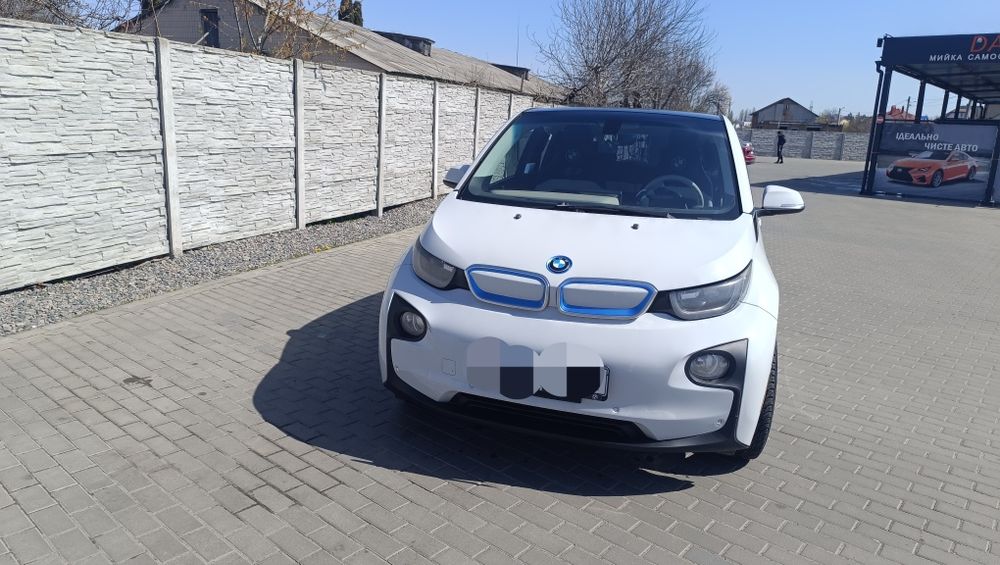 Продам BMW i3 REX