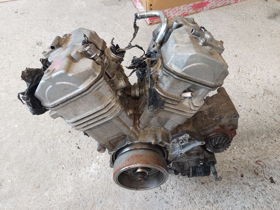 Silnik triumph bonneville 900 i silnik honda ntv 650