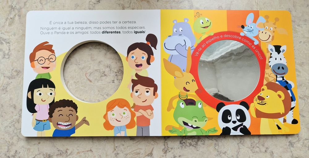 Livro Panda Todos diferentes todos iguais brinquedos bebé criança