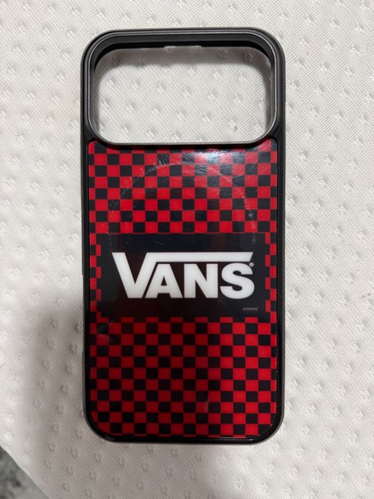 Capa vans iPhone 17 pro max