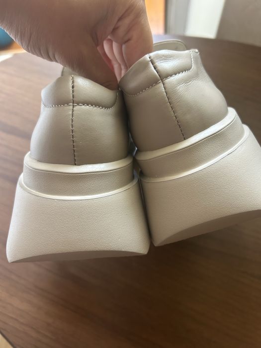 Шкіряні жіночі мокасини нові (40р, 25см)