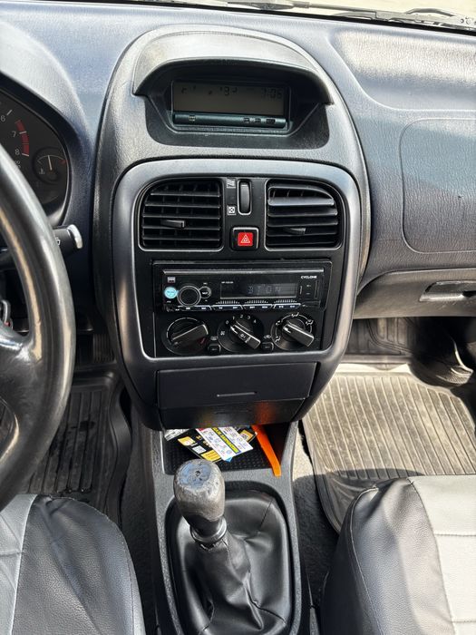 Продам авто Міцубісі Карізма 2003 року