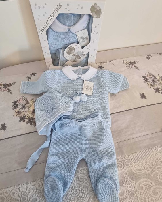 Babygrows novos, para gémeos (0-12meses)