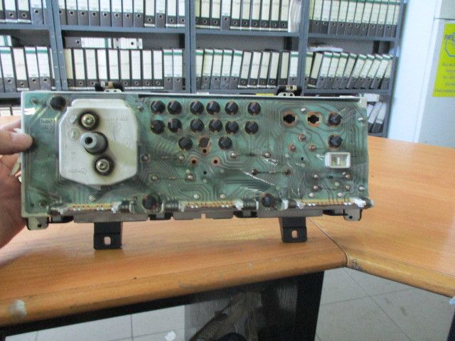 Quadrante / painel de instrumentos RENAULT Clio I (B/C57_, 5/357_)