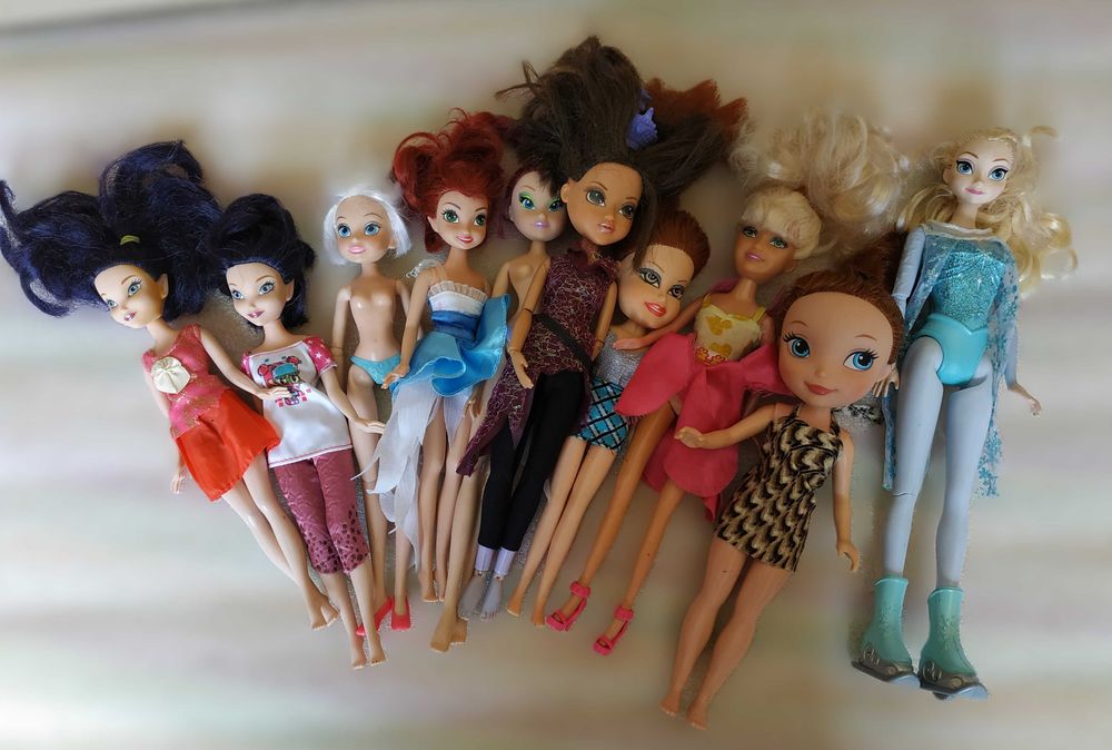 Принцессы Disney (mattel), куклы Moxie, Bratz, Winx