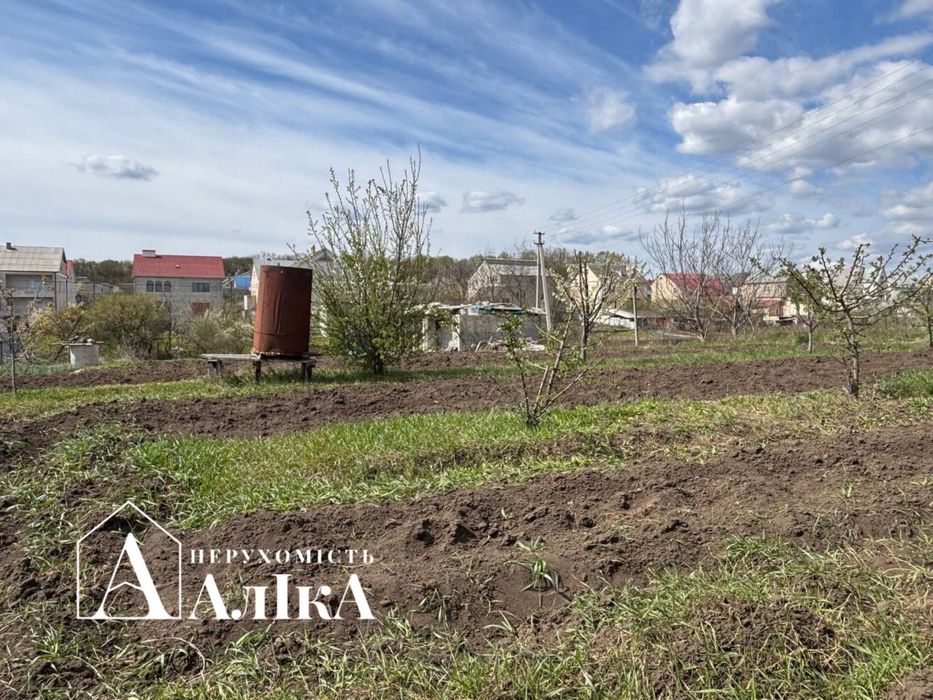 Продам земельну ділянку під забудову