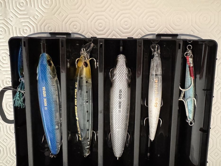 Material de Spinning – Bolsa Shimano + Diversas Amostras