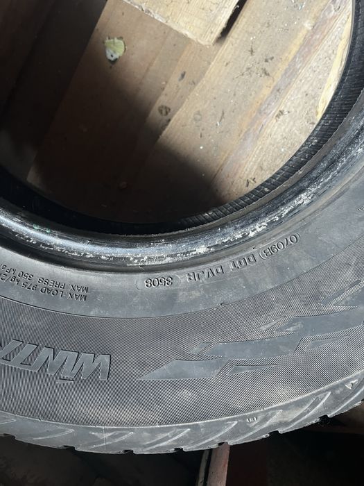 Шини Vredestone 245/70R16 -2 шт. зима
