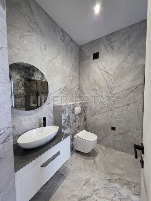 Продаж 4 кімнатного котеджу,таунхауз,Ужгород