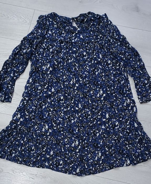 Sukienka w kwiatki, Zara