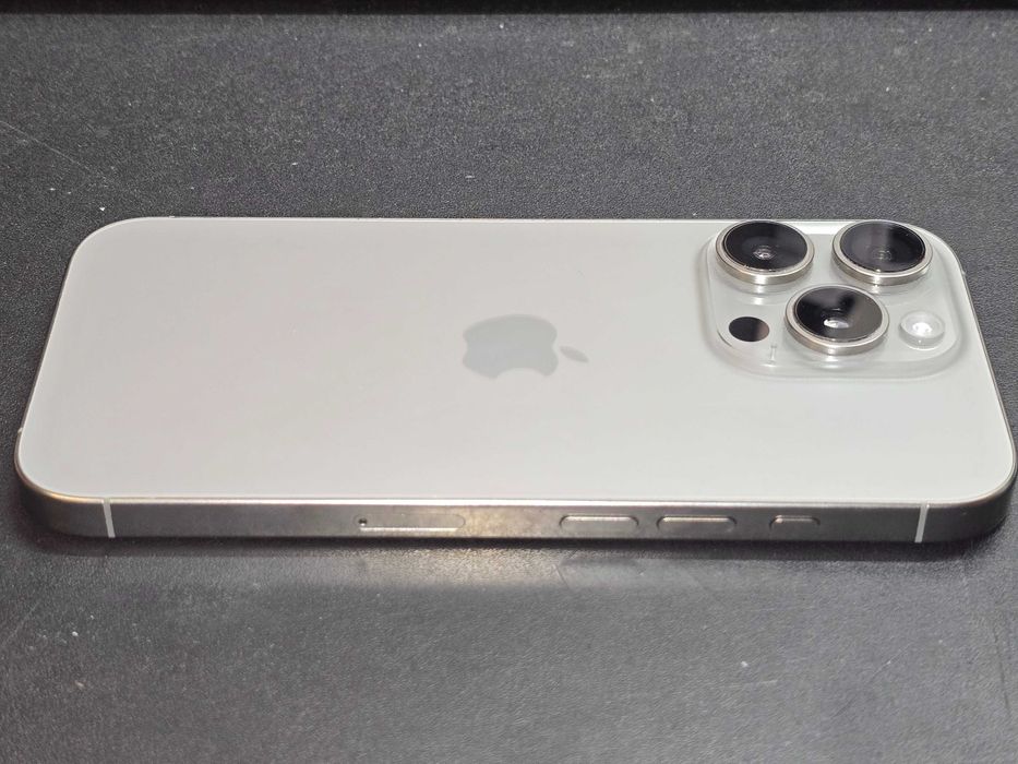 Używany - Apple iPhone 16 Pro 128GB Tytanowy - GSM Baranowo