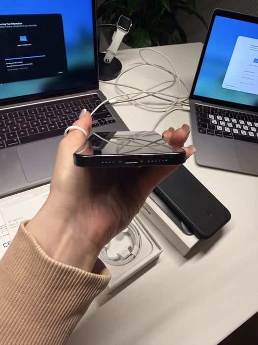 Ідеал Iphone 15 pro max 512 esim Black Titanium + чохол Spigen