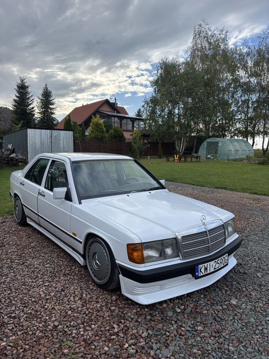 Mercedes-Benz Seria 190