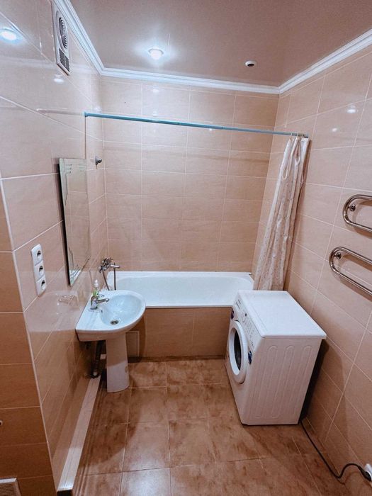 Сдам посуточно большую двушку на Вишенке.