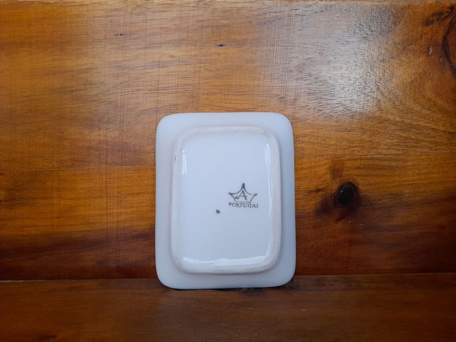 Taça aneleira porcelana Artibus Monograma C