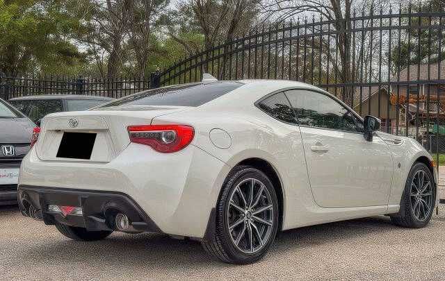 2018 Toyota    86