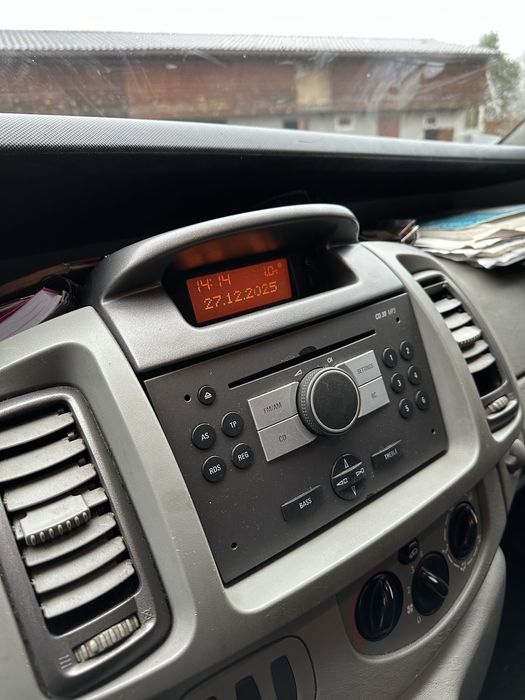 Продам Opel Vivaro 1.9