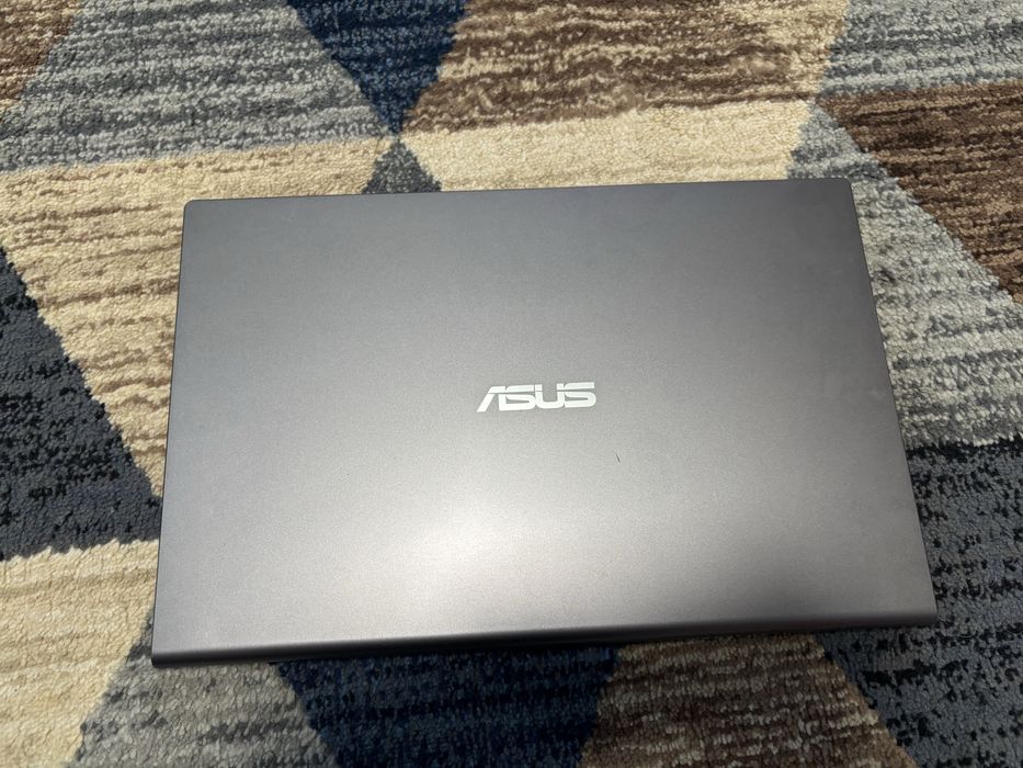 Laptop Asus Vivobook 15.6 cali