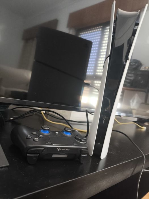 Ps5 Slim com 1Tb armazenamento