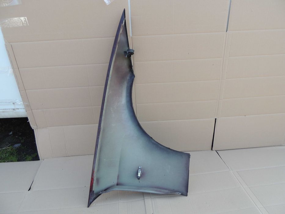 Błotnik przedni lewy BMW 3 E90 E91 04,05,06,07,08 A39