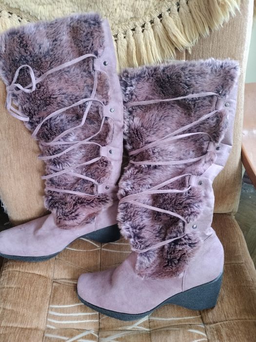 Kozaki damskie , z futerkiem