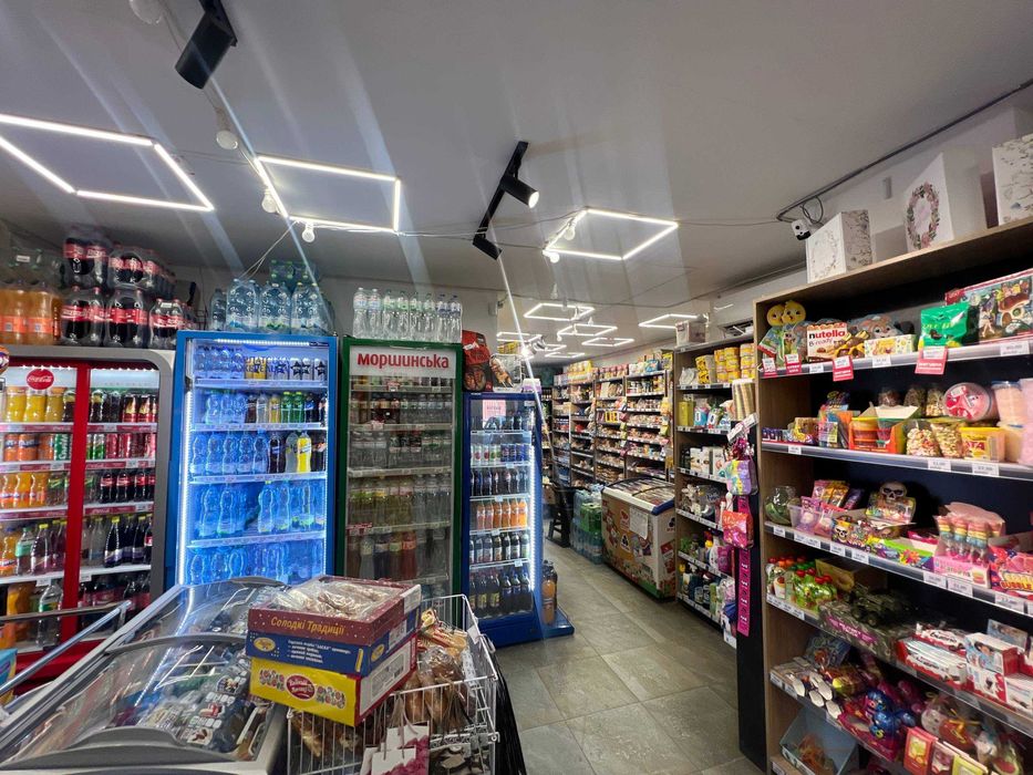 Продаж комерційного приміщення в новому ЖК по вул. Бережанська